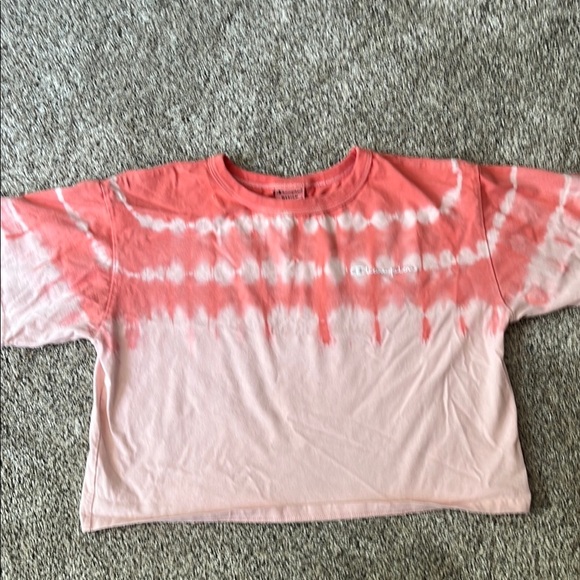 EUC CHAMPION CROPPED TIE DYE T- SHIRT IN CORAL, size medium - Picture 1 of 4